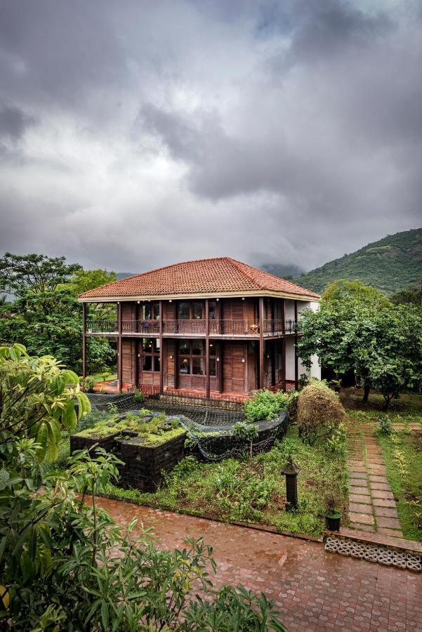 Saffronstays Boulevard Loghouse - A Wooden Chalet Amidst Nature Kārli エクステリア 写真