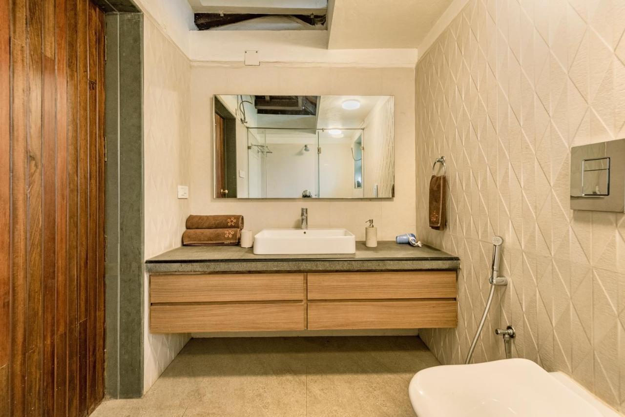 Saffronstays Boulevard Loghouse - A Wooden Chalet Amidst Nature Kārli エクステリア 写真