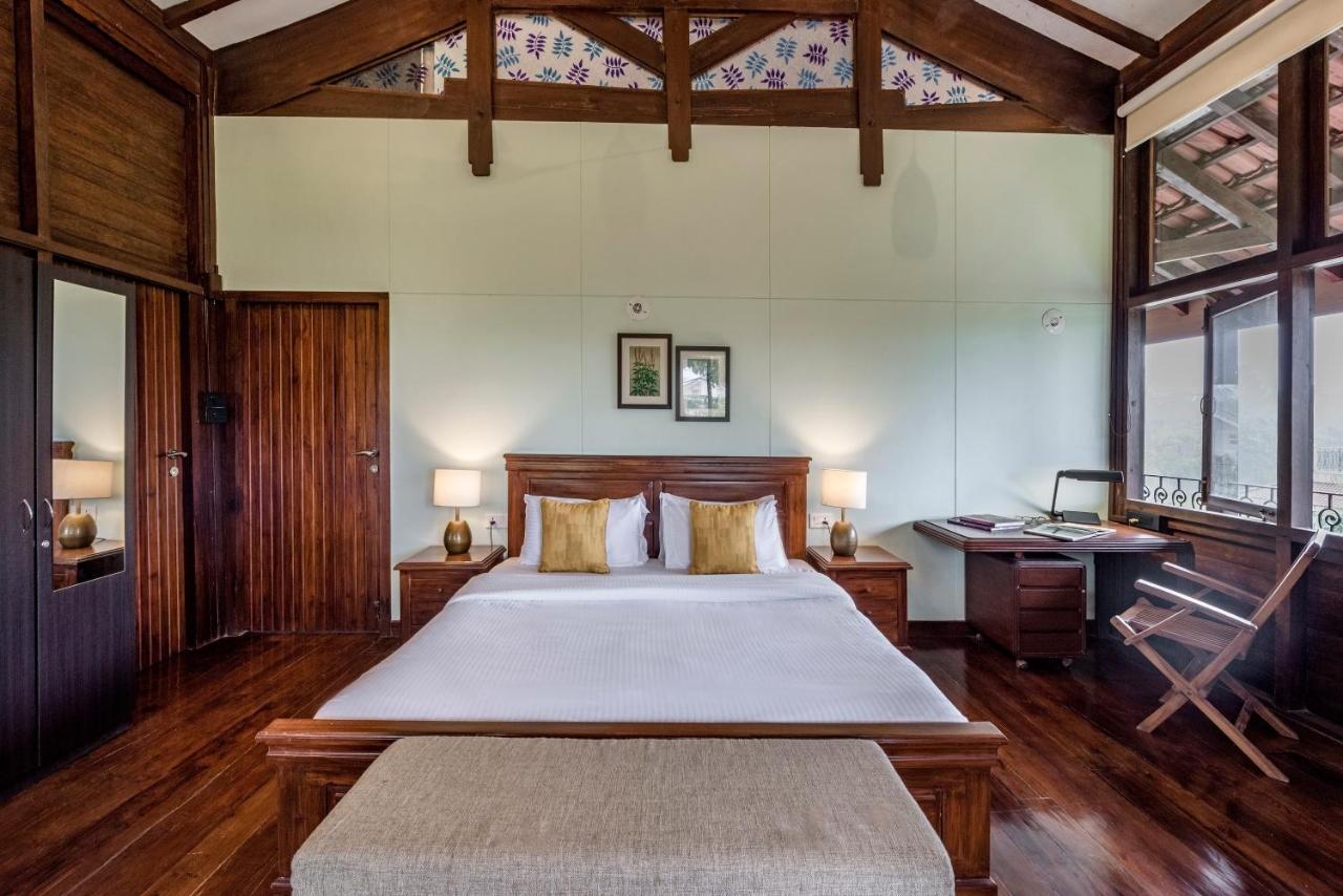 Saffronstays Boulevard Loghouse - A Wooden Chalet Amidst Nature Kārli エクステリア 写真